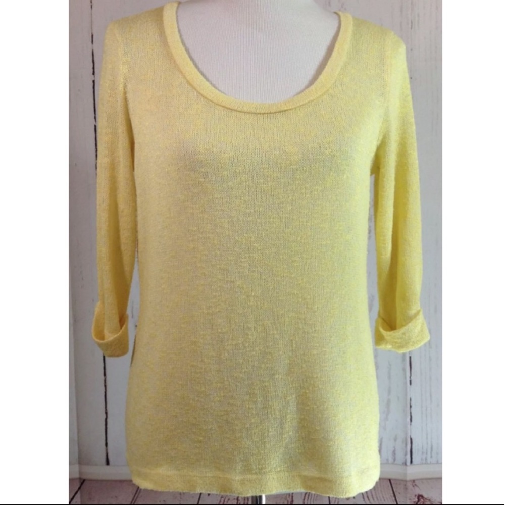 Urban Outfitters Yellow 3/4 Sleeve Sweater - M